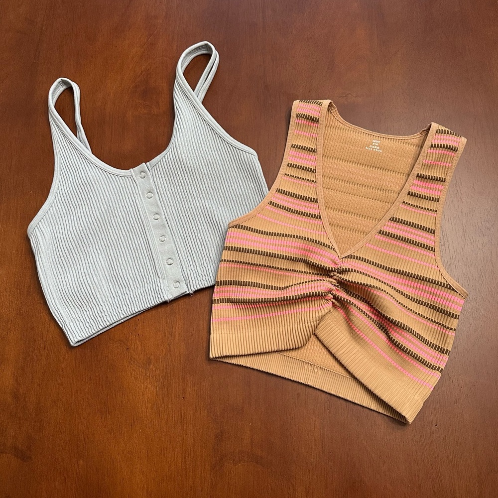 Aerie Cropped Tops Lot of 2 M